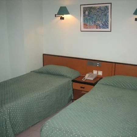 Caprice Apart Otel 2*