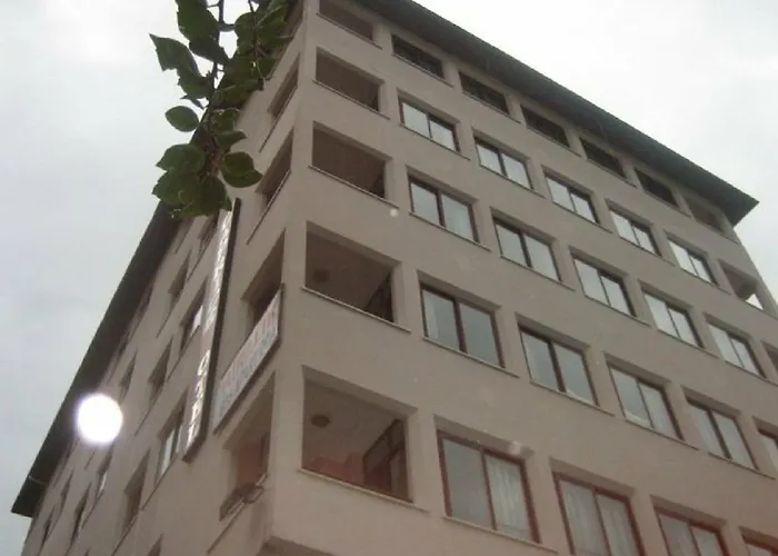 Caprice Aparthotel 2*
