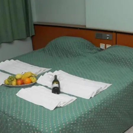 Caprice 2* 阿拉尼亚